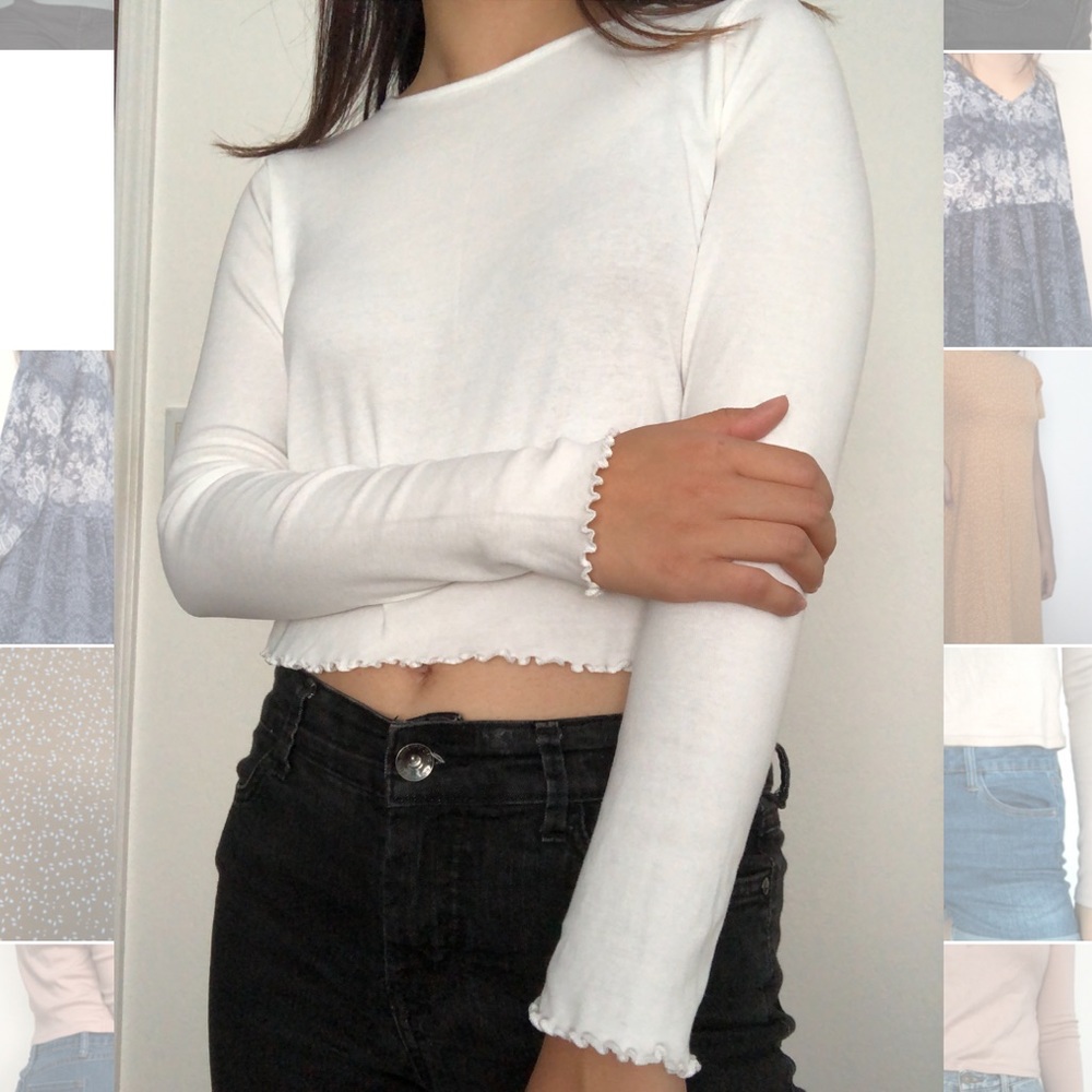 TOPSHOP Cropped White Long-Sleeve Size 12